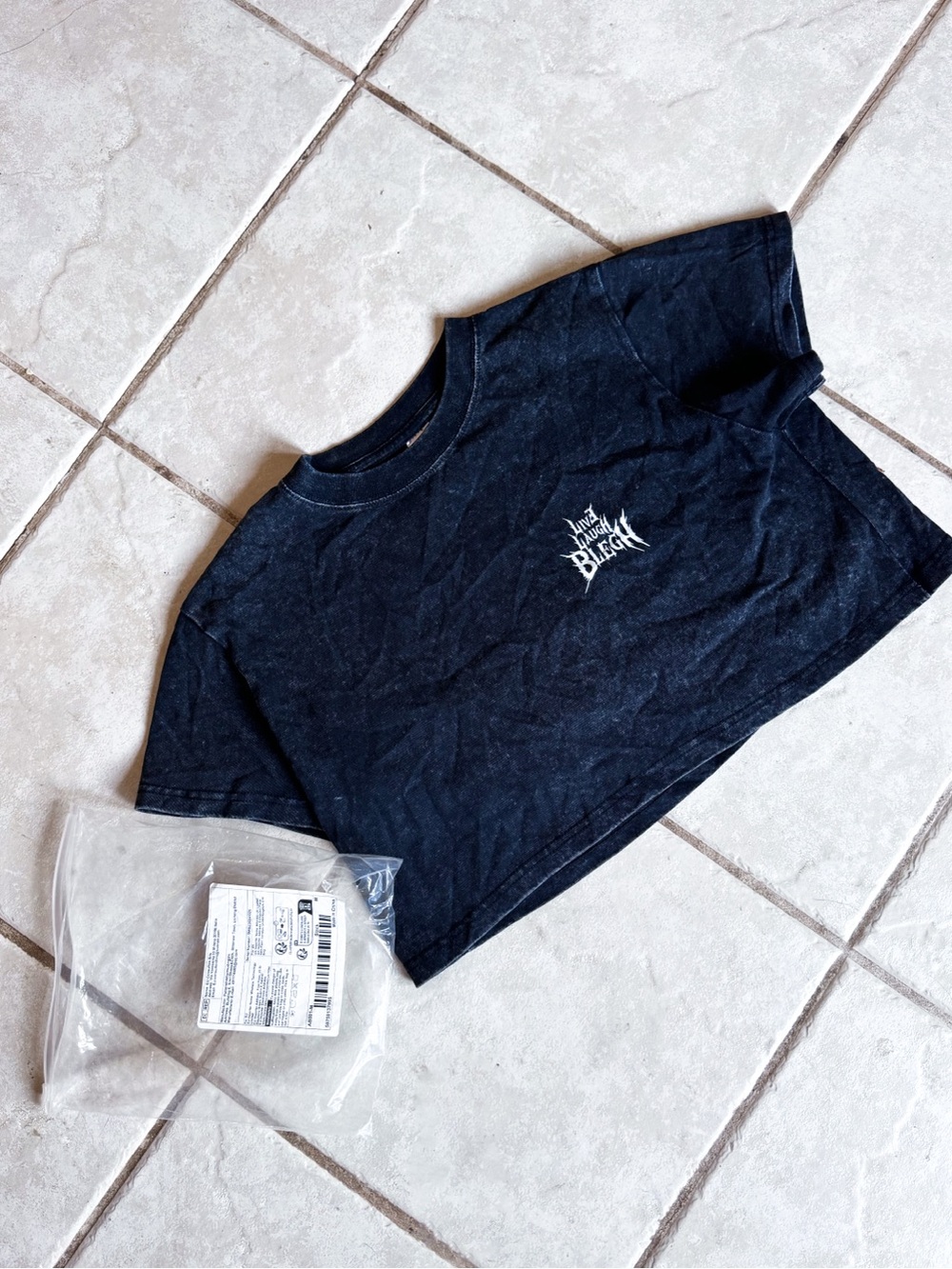 Temu • Live Laugh Blegh Cropped Tee